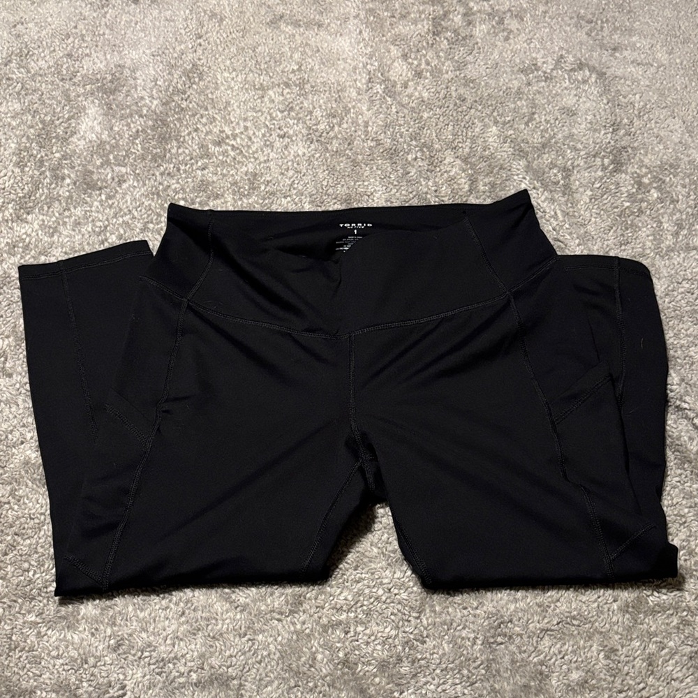 Black Athletic Leggings